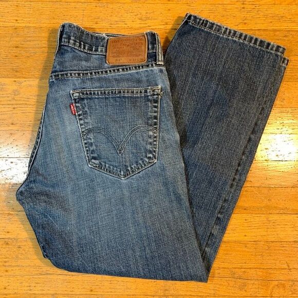 Levis 514 Jeans 34x30 Mens Slim Straight Leg Blue Medium Wash Denim - Picture 1 of 10